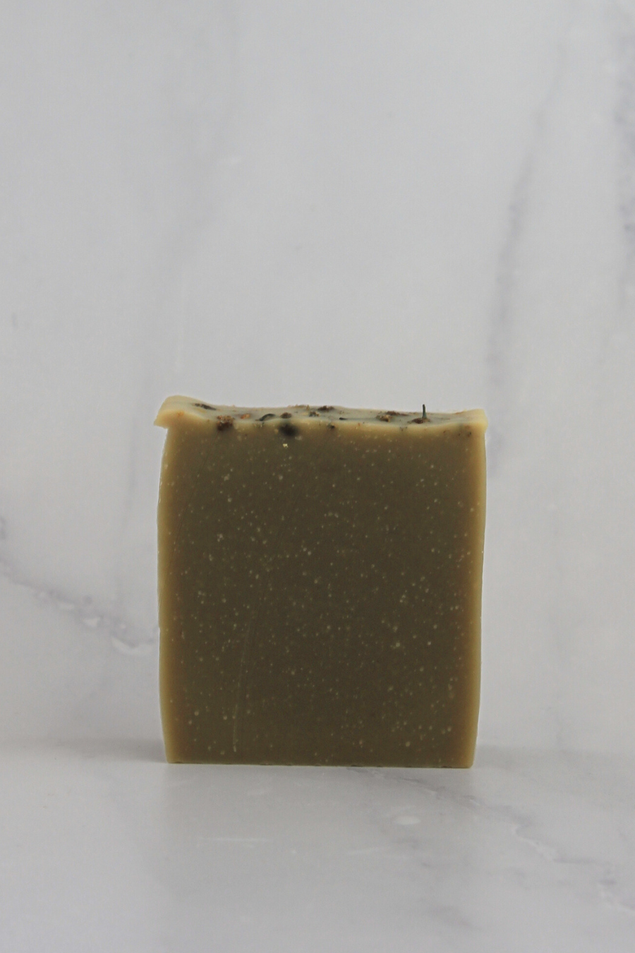 Handmade Kawakawa and Chamomile soap for sensitive skin – Sweet Dew NZ